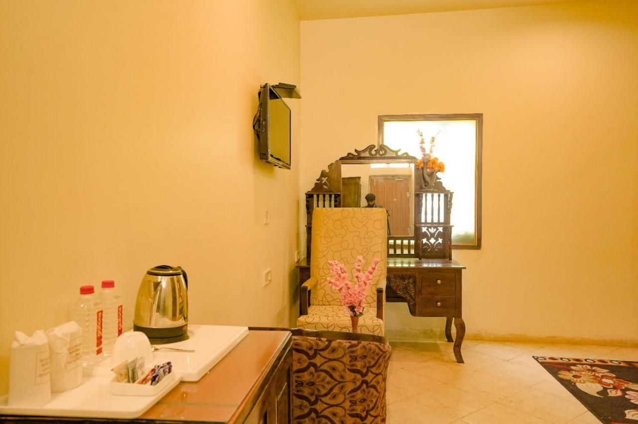 Royal Ocean Resort Jaipur Eksteriør bilde
