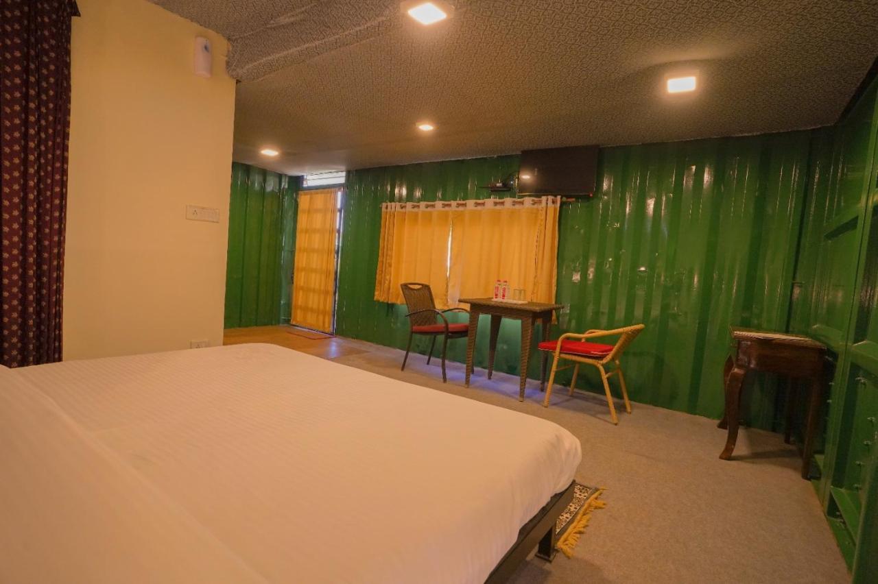 Royal Ocean Resort Jaipur Eksteriør bilde
