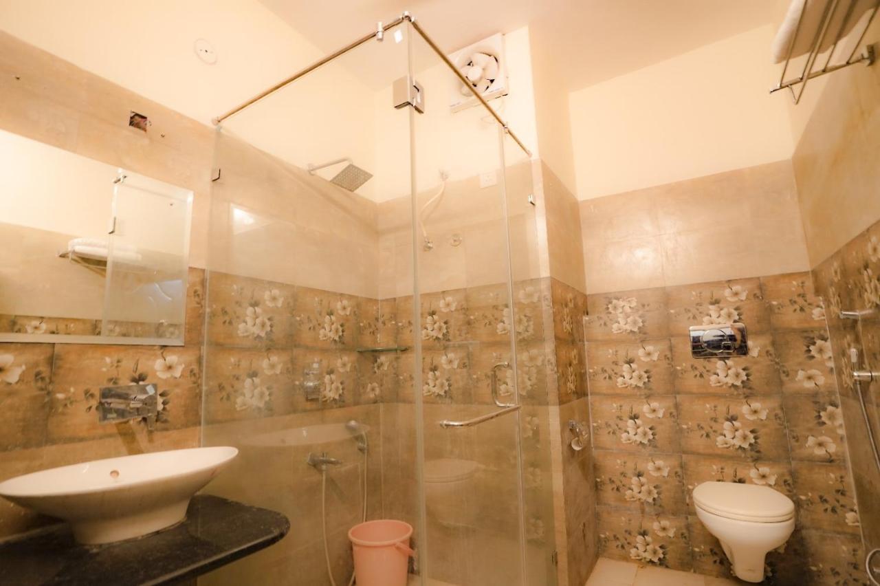 Royal Ocean Resort Jaipur Eksteriør bilde